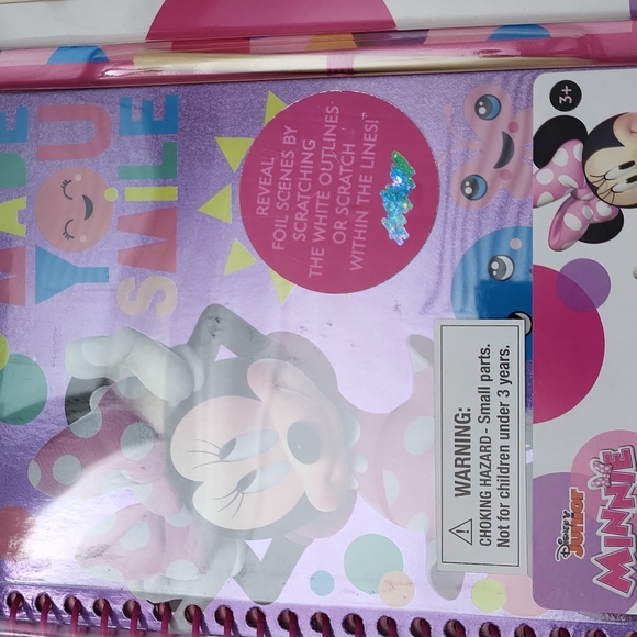 Scratch and Sticker Journal Mini Mouse - Picture 4 of 7